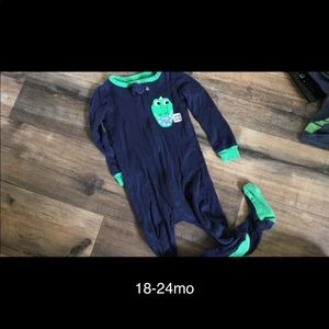 18-24mo closed toe alligator footy pj’s